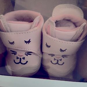 STRIDE RITE PRE-WALKER CAMPBELL BOOTH! BRAND NEW